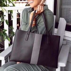 VINCE CAMUTO Luck Vegan Pebbled Leather Tote Bag w/Colorblock Stripe